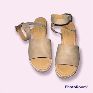Soda Camel Wedge Sandals